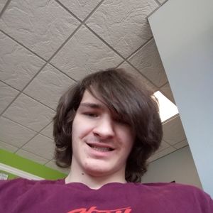 Meet your Posher, Dakota